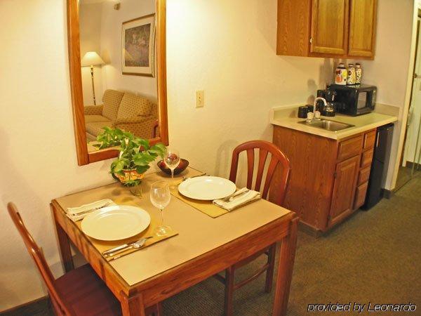 Rosemont Suites Norwich Δωμάτιο φωτογραφία